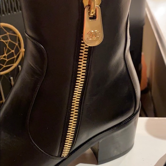 Chanel calf skin Booties with double zip - Picture 4 of 16